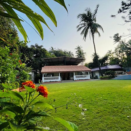 Villa By The Sea Мумбаї Екстер'єр фото